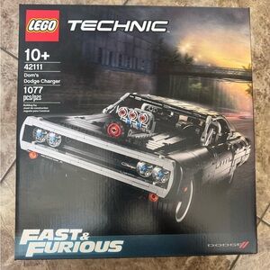 LEGO Technic Dom's Dodge Charger Retired Set Brand New 42111